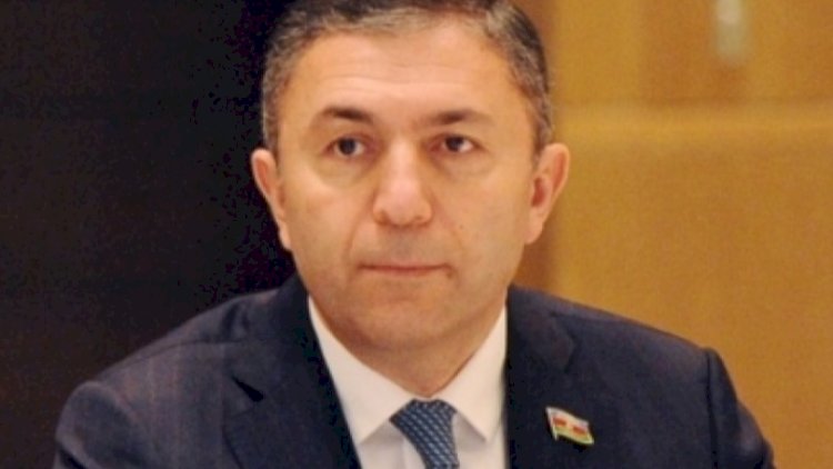    Azərbaycanlı deputat İrəvan şəhərindən STATUS yazdı - FOTO   