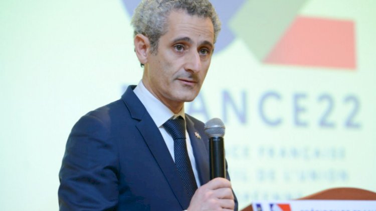   Fransa səfiri deputatlarımızın Ermənistana səfərindən yazdı  ​​​​​​​   