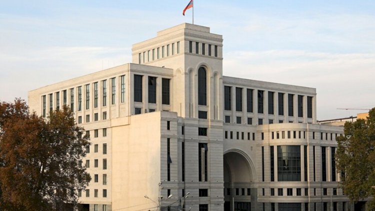    Rəsmi İrəvandan Moskva Bəyannaməsinə münasibət   