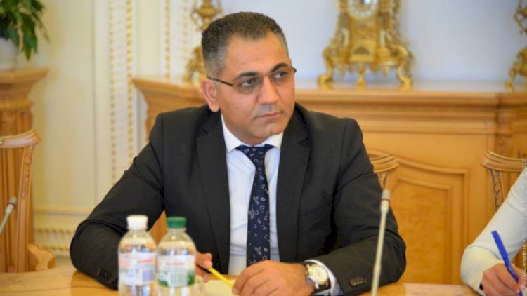    Azərbaycan diaspor rəhbəri: “Kiyevdə döyüşlər gedir”   
