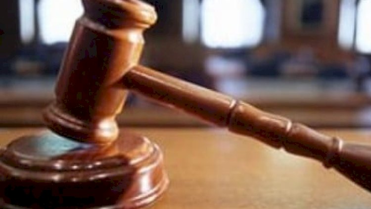    Pedofil keşiş 12 il həbs cəzası aldı   