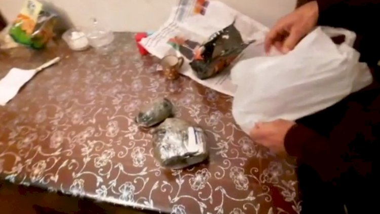    Cibindən 30 qram, evindən 1,5 kq narkotik çıxdı   