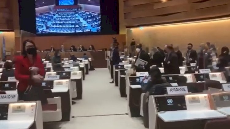    Deputatlar Lavrovu belə boykot etdilər - VİDEO   