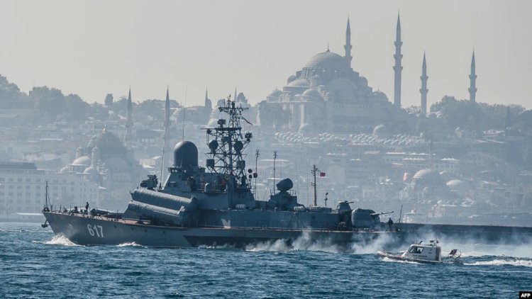    Türkiyə hərəkətə keçdi: Rusiyanın 4 döyüş gəmisi Qara dənizə buraxılmadı   