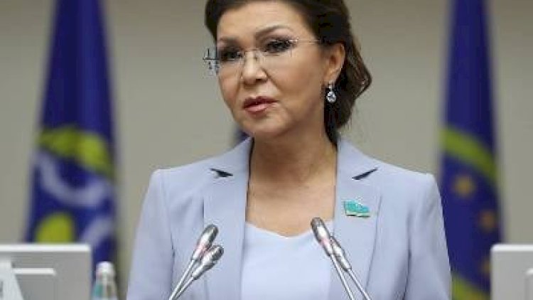    Nazarbayevin qızının mandatı ləğv olundu   