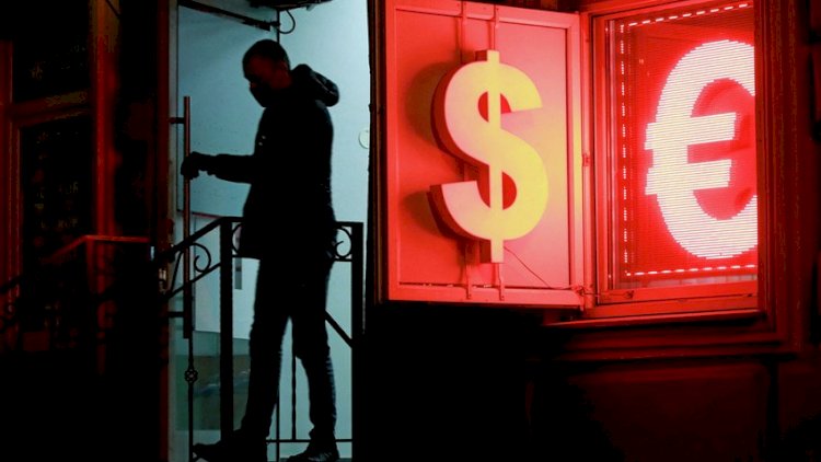    Rusiyada dollar alanlardan 30% komissiya tutulacaq   