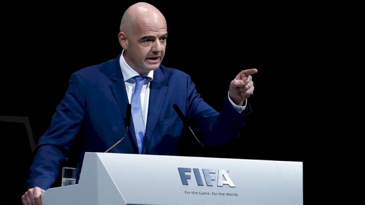    FİFA prezidenti Ukraynada öldürülən futbolçuların ailələrinə başsağlığı verdi   