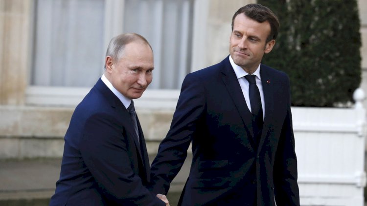    Putin Makronla telefonla danışdı   