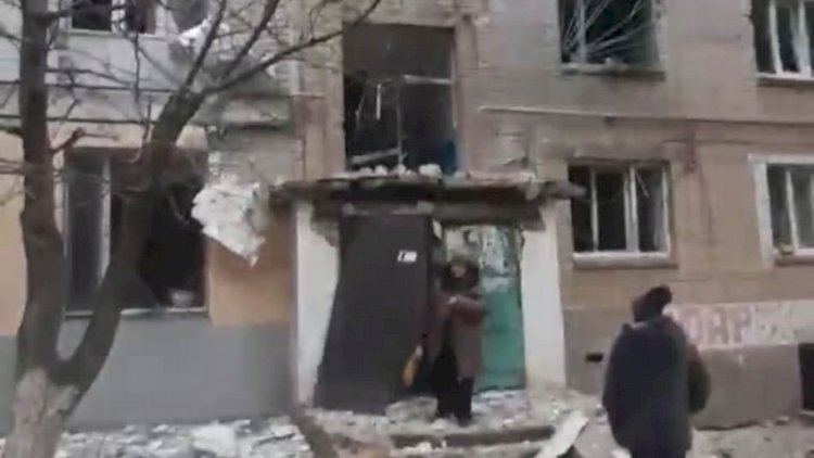    Ukraynada azərbaycanlıların yaşadığı məhəllə atəşə tutuldu   
