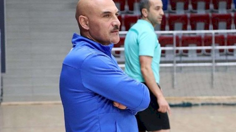    Baş məşqçi: “Real yanaşsaq, işimiz çətin olacaq“   