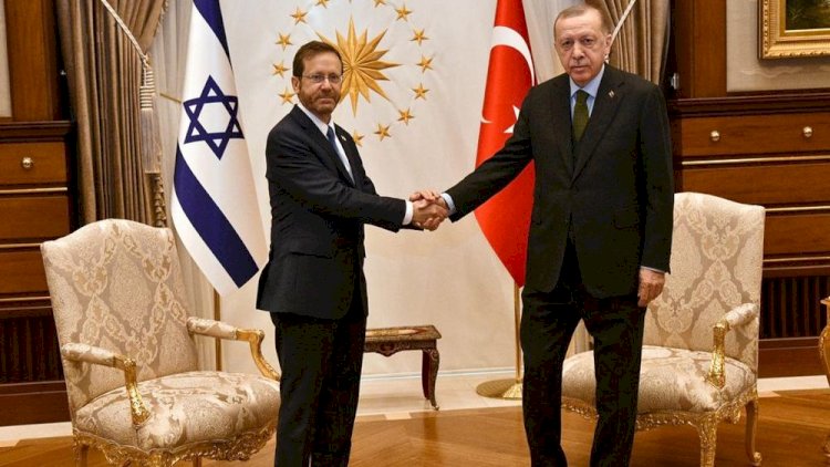    “Qərb onları Ankaraya qarşı təhrik etməsəydi, Rusiyanın enerji kartı  güclü olmayacaqdı“   - Türkiyəli ekspert