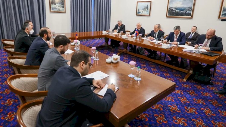    Lavrov və Mirzoyan üçtərəfli bəyanatların icrasını müzakirə etdi   