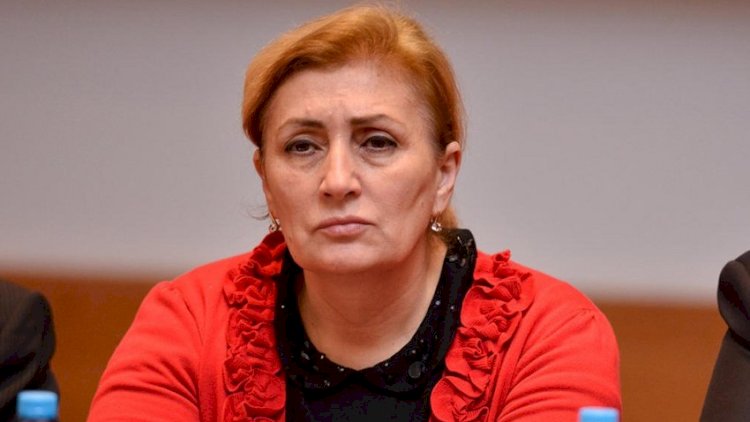    “Qorxmağa ehtiyac yoxdur, buna alışmalıyıq” – Məlahət İbrahimqızı    