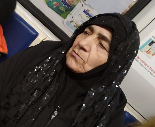 Özünü Polad Həşimovun bibisi kimi qələmə verən qadın dələduzluq edərək pul yığır - Foto  