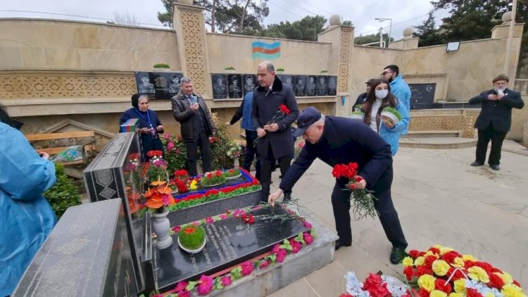    İcra başçısı ilaxır çərşənbə günü şəhidlərin məzarını ziyarət etdi   - Fotolar