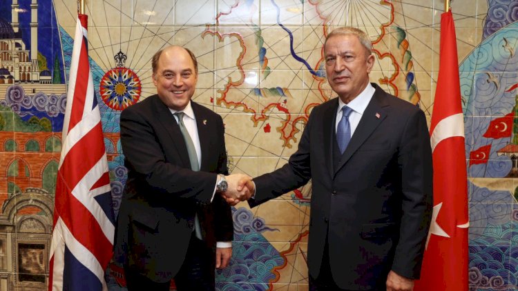    Türkiyə və Britaniya müdafiə nazirləri görüşdü   