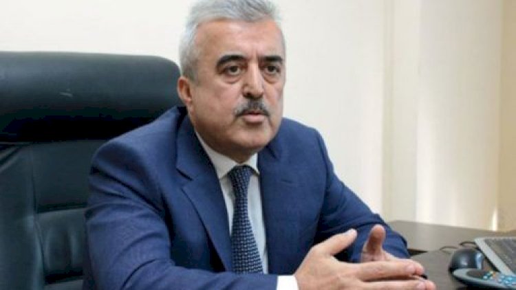    “Ev tikən və satan qohumlarımdır, onlara kömək edirəm”   