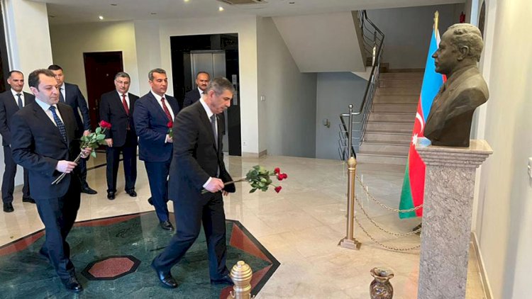    Zakir Həsənov Azərbaycanın Pakistandakı səfirliyində oldu   