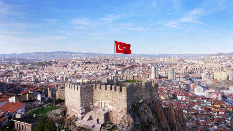    Türkiyədə imtahan suallarını satan azərbaycanlılar saxlanıldı   