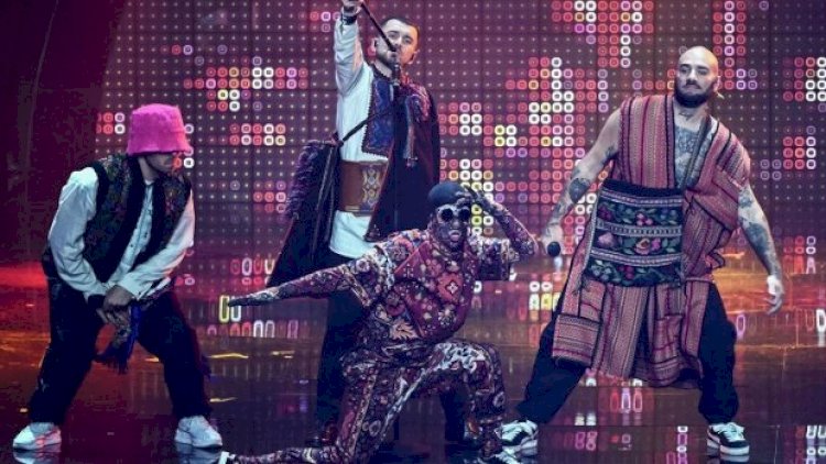    Ukraynalı müğənni: ““Eurovision“ siyasi yarışdır?”   