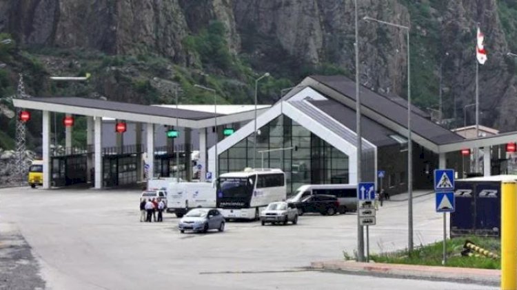    Rusiyadan Gürcüstanla quru sərhədi açdı   