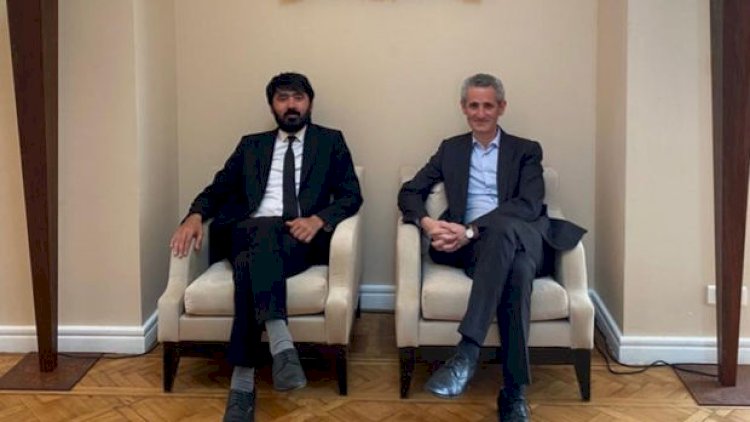    Fransa səfiri yazıçı Kəramət Böyükçöllə görüşdü   