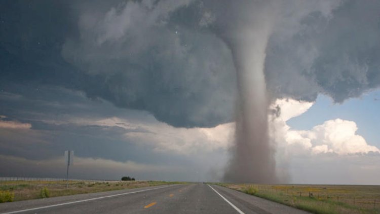    Almaniyada tornado: 40 nəfər yaralandı   