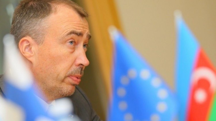    Aİ: Ermənistan və Azərbaycan arasında üçtərəfli sazişlər həyata keçirilməlidir   
