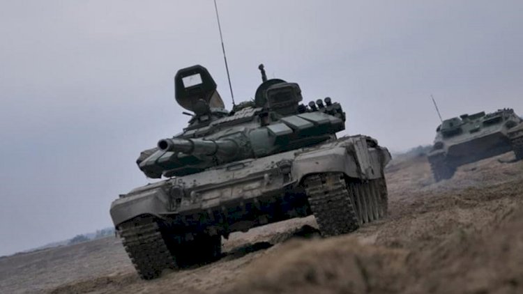    Belarus Ukrayna ilə sərhəddə hərbi təlimlərə başladı   