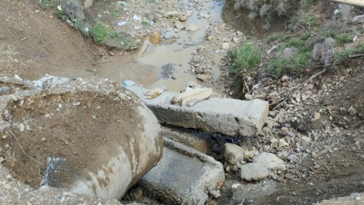    Oğuzda sel körpünü uçurtdu - Video   