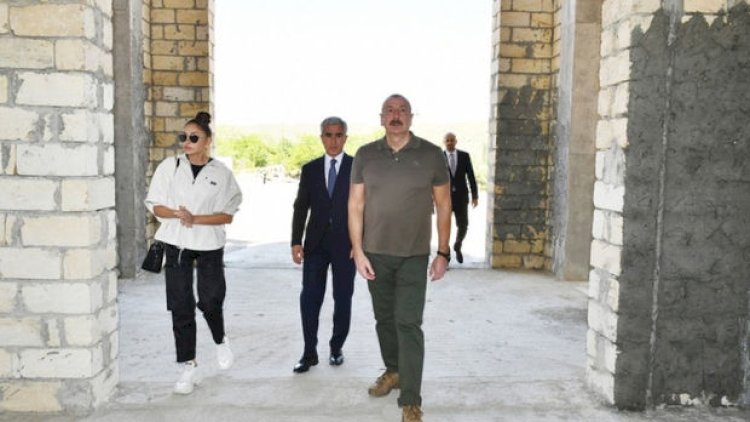    İlham Əliyev və Mehriban Əliyeva Zəngilan məscidinin tikinti işləri ilə tanış olublar   