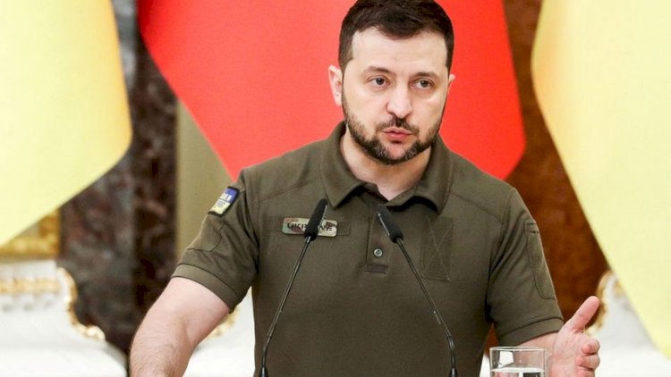    Volodimir Zelenski: “Qərb Rusiya ilə oynamağı dayandırmalıdır”   