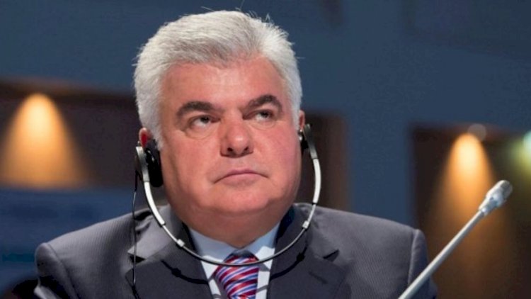    Ziya Məmmədov Həccə gedir   