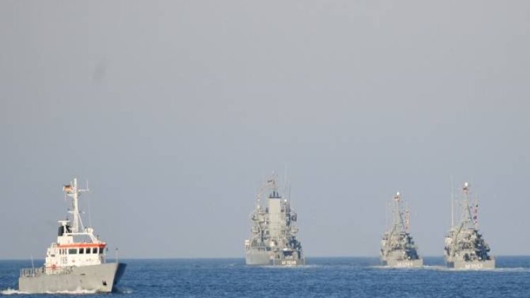    NATO gəmiləri Finlandiya limanında lövbər atdı   