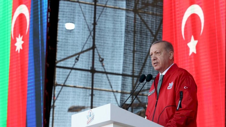    Ərdoğan Bəxtiyar Vahabzadənin şeirini səsləndirdi   