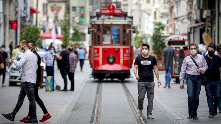    Türkiyədə ictimai nəqliyyatda maska tələbi ləğv edildi   