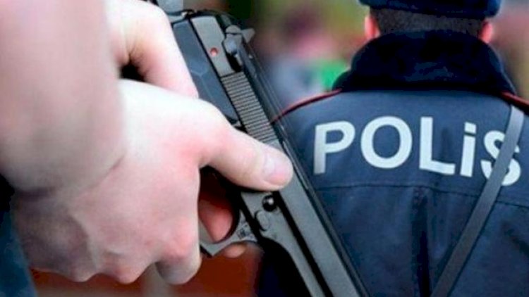    Azərbaycanda polis özünü güllələdi   