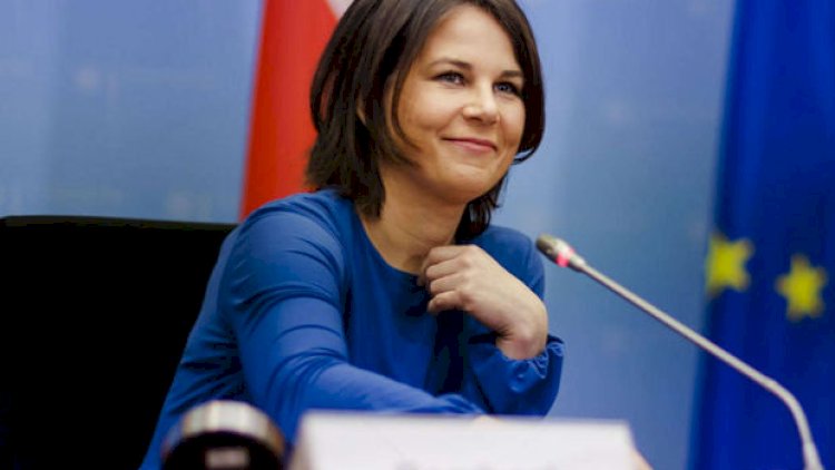    “Bəziləri düşünür ki, Putin öz payını aldığı üçün silahlar susub”   