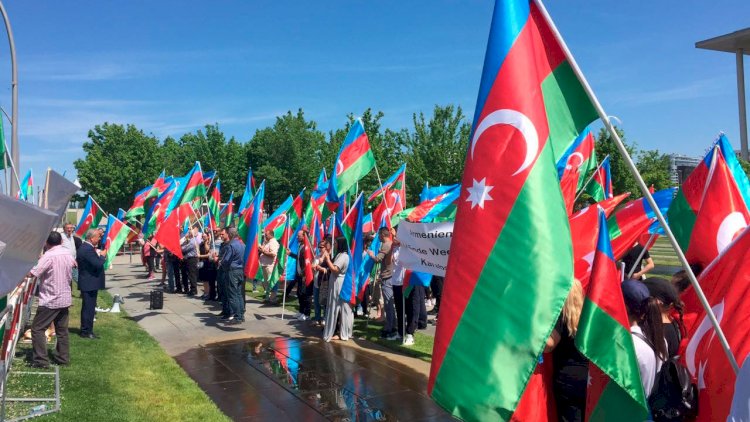    Lobbiçilik: Bu, təkcə dolmanı təbliğ etmək deyil...   