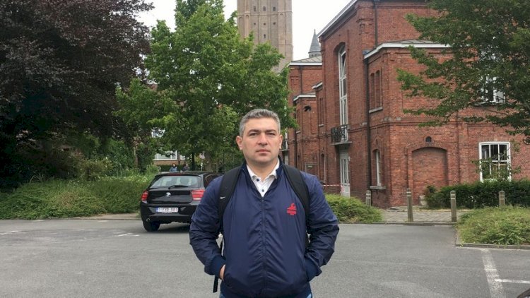    Tanınmış vəkil: “Polis şöbəsində zorakılığa məruz qaldım“   