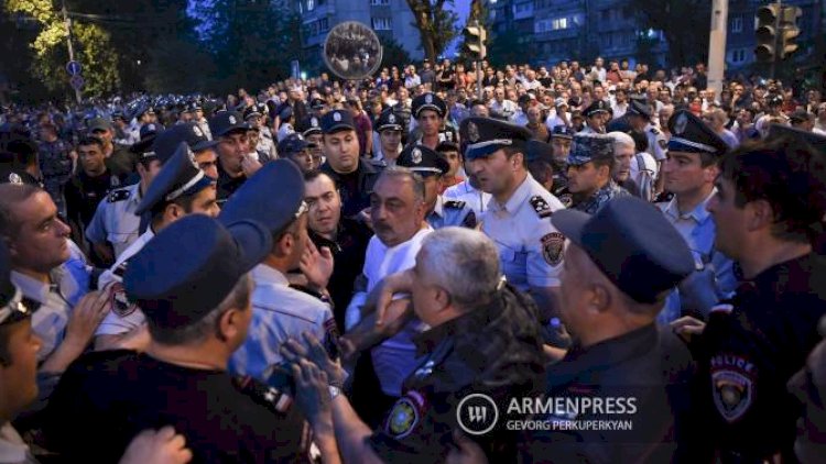    Ermənistanı kim qarışdırır? - “Moskva narahatdır“   