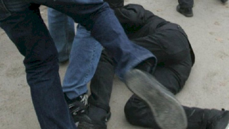    İki nəfər Bakı sakinini döyərək 540 manatını aldı   