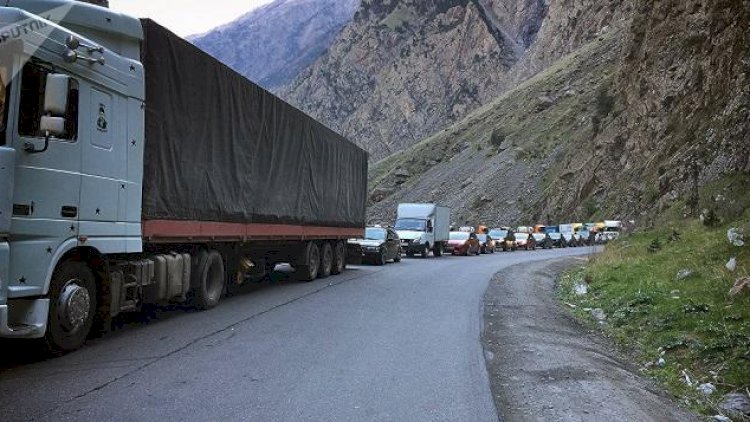   Gürcüstan sərhədində nə baş verir?   
