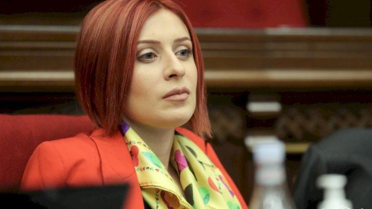    “Meydandan çadırlar Lavrova görə yığışdırılır“ - Deputat   