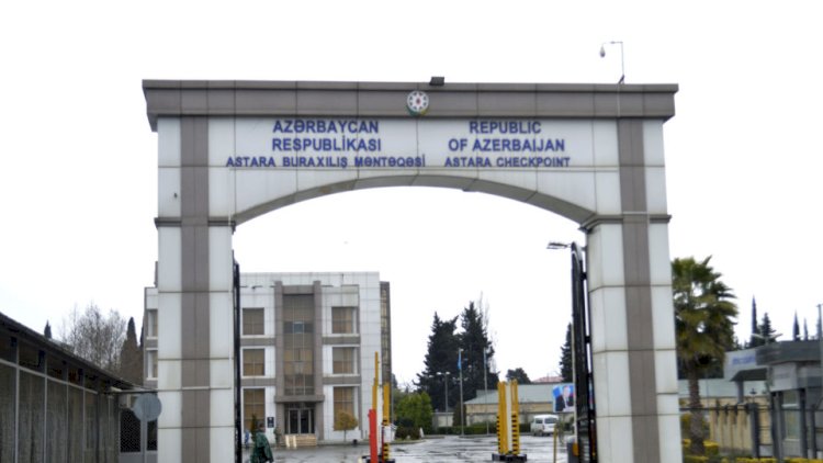    Azərbaycanın qapalı sərhədləri:   Quru yolla gediş-gəliş yoluxmanı artıra bilər?