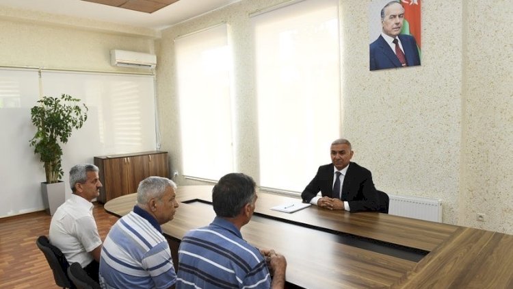    “Azərişıq” sədri Vüqar Əhmədov qəbul keçirdi   