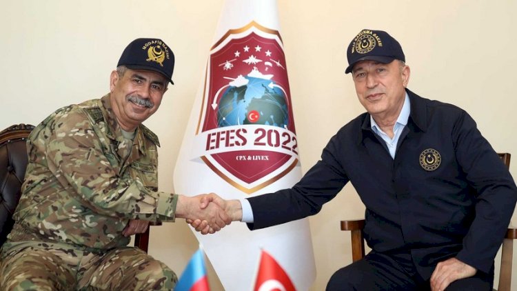    Azərbaycan və Türkiyə müdafiə nazirləri görüşdü   