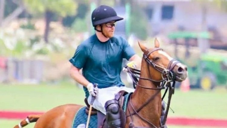    Şahzadə Harri polo yarışında atdan yıxıldı   