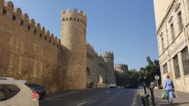    Bakıda qala divarına “Z“ işarəsi çəkən şəxs tutuldu    