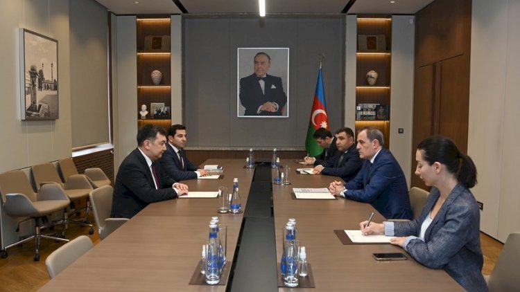    Ceyhun Bayramov Beynəlxalq Türk Akademiyasının rəhbəri ilə görüşdü   